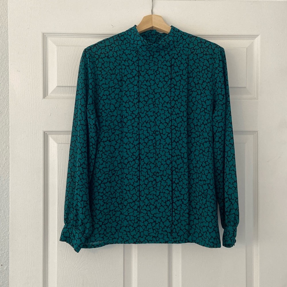 Vintage Silk Back button blouse